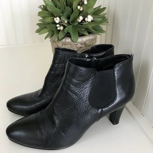 Bandolino Black Booties
